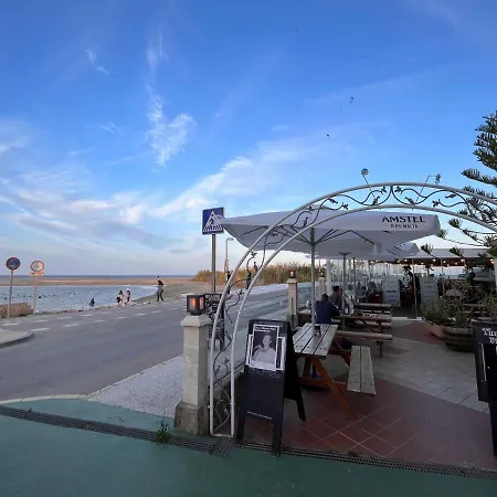 Apartment De Flores -